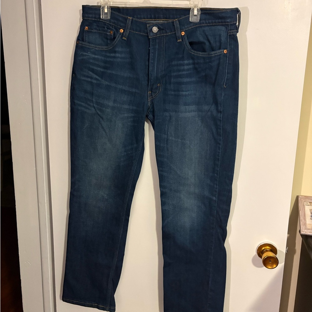 Levi 514 straight fit jeans